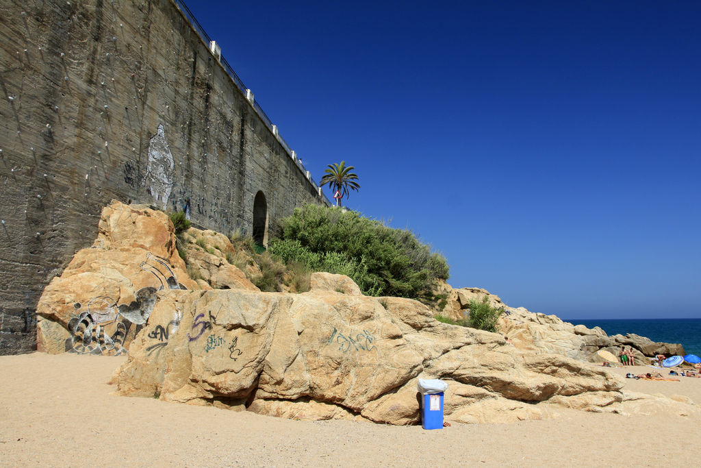 Spain - artificial climbing wall in Sant Pol de Mar 02