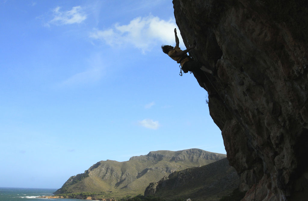 Mallorca - climbing in El Calo de Betlem 04