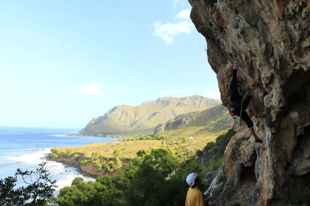 Mallorca - climbing in El Calo de Betlem 07