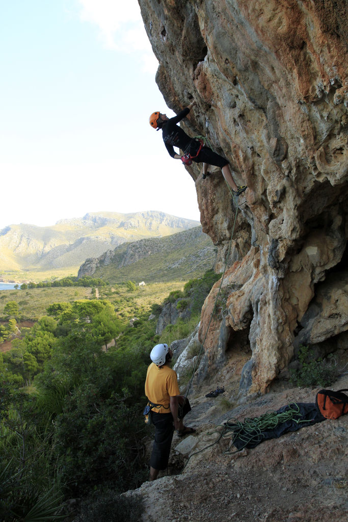 Mallorca - climbing in El Calo de Betlem 08