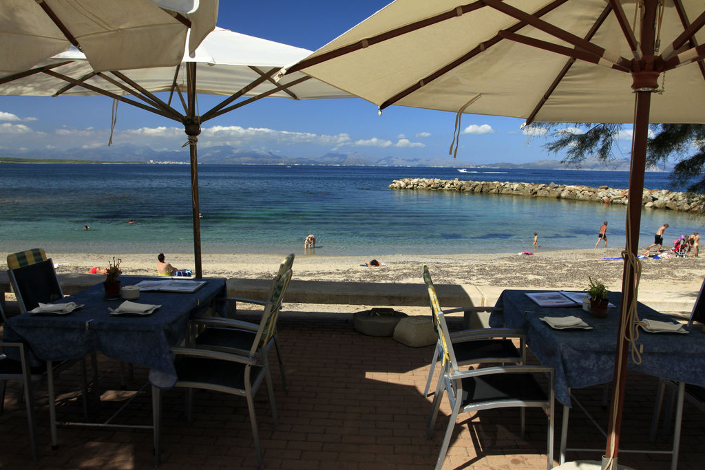 Mallorca - Beach at Colonia de Sant Pere 01