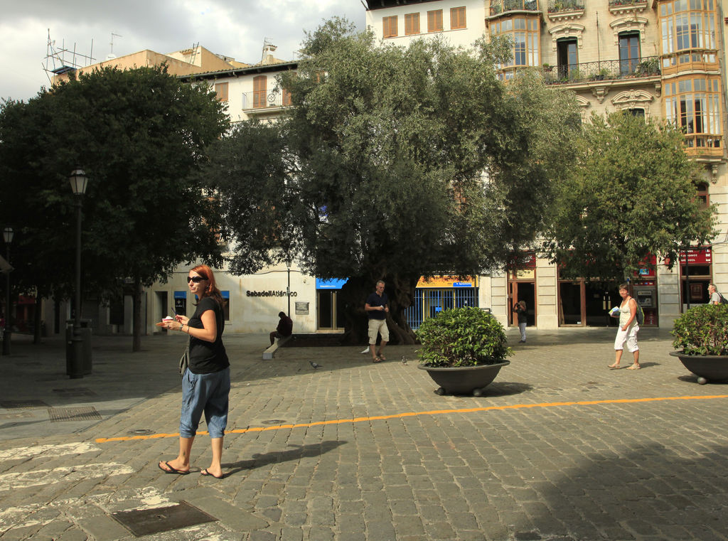 Mallorca - Palma - Jana at Plaza de Cort