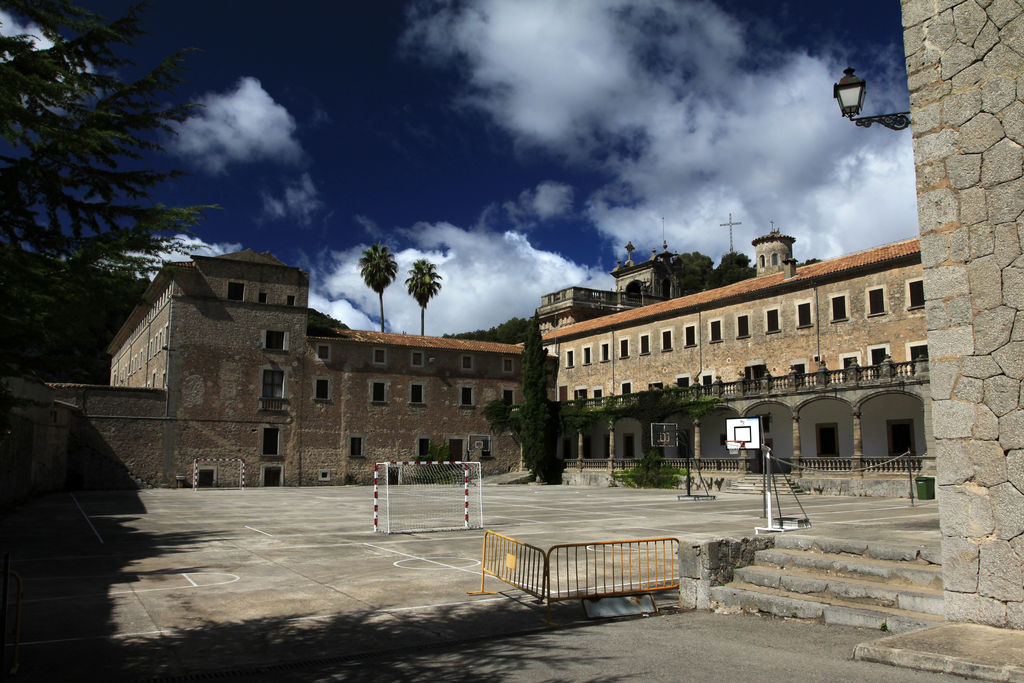 Mallorca - Lluc monastery 20