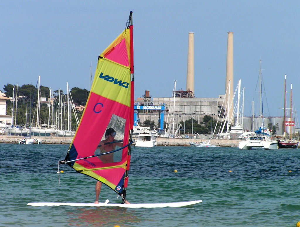 Mallorca - Playa de Muro windsurfing 12