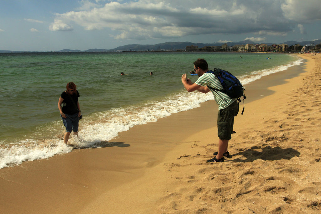 Mallorca - Jana and Chulo at Palma Playa
