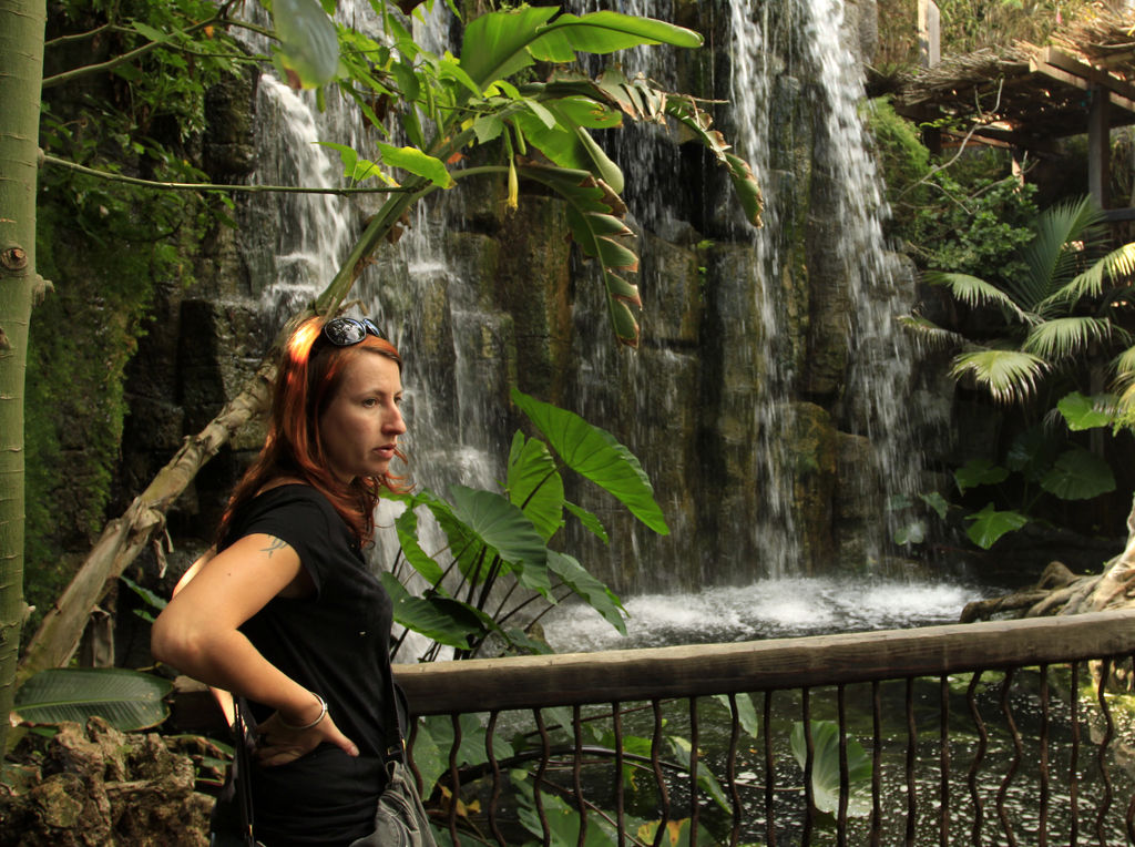 Mallorca - Jana in the 'Jungle' in Palma Aquarium