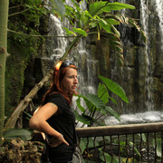 Mallorca - Jana in the 'Jungle' in Palma Aquarium
