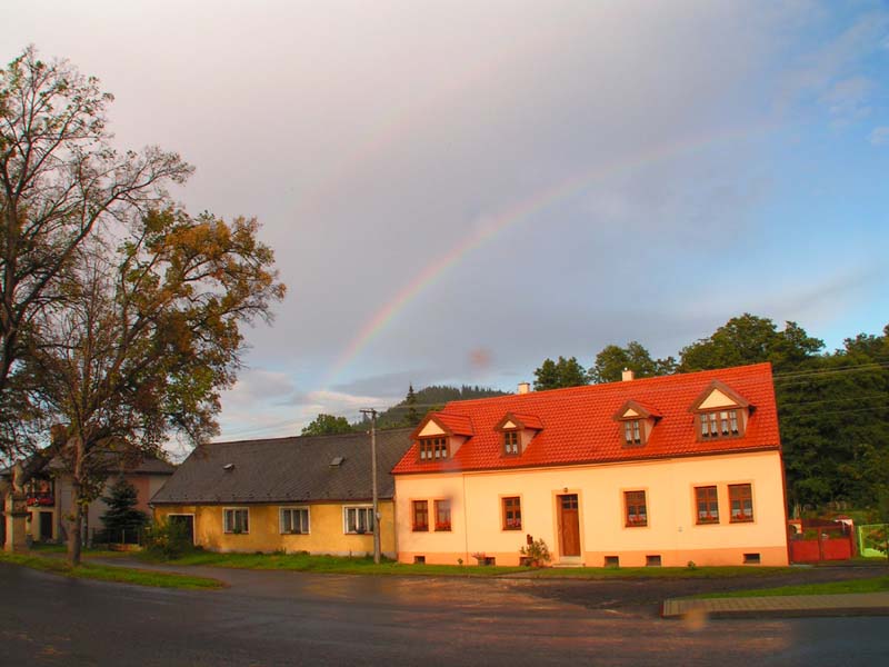 Czechia - Nečtiny 04