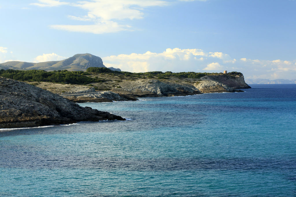 Mallorca - hills around Cala Mesquida