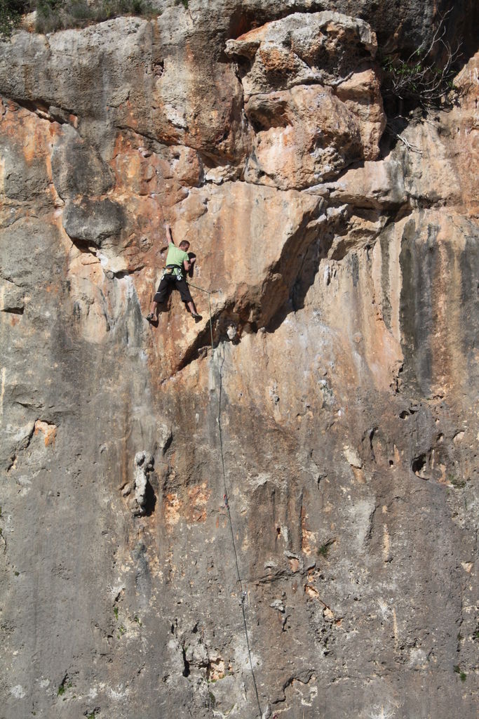 Mallorca - Brano climbing in Cala Magraner 01