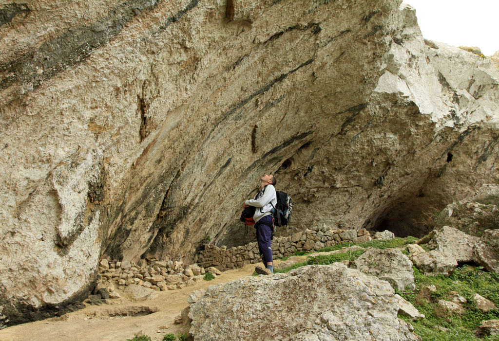 Mallorca - huge overhangs in Ermita de Betlem