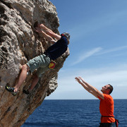 Mallorca - bouldering in Cala Figuera 05
