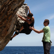 Mallorca - bouldering in Cala Figuera 07