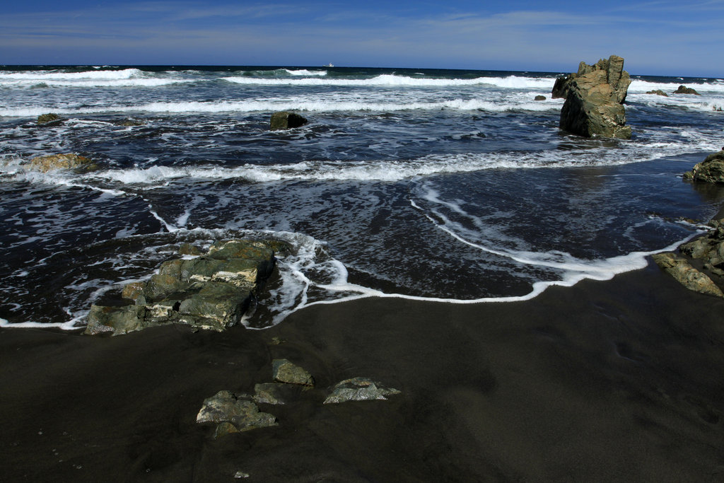 The beach of “The Quebrantos” 14