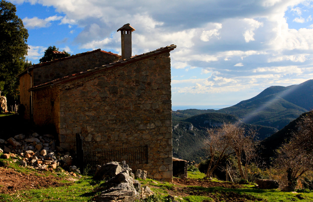 Spanish Pyrenees - Can Met in Poli 01