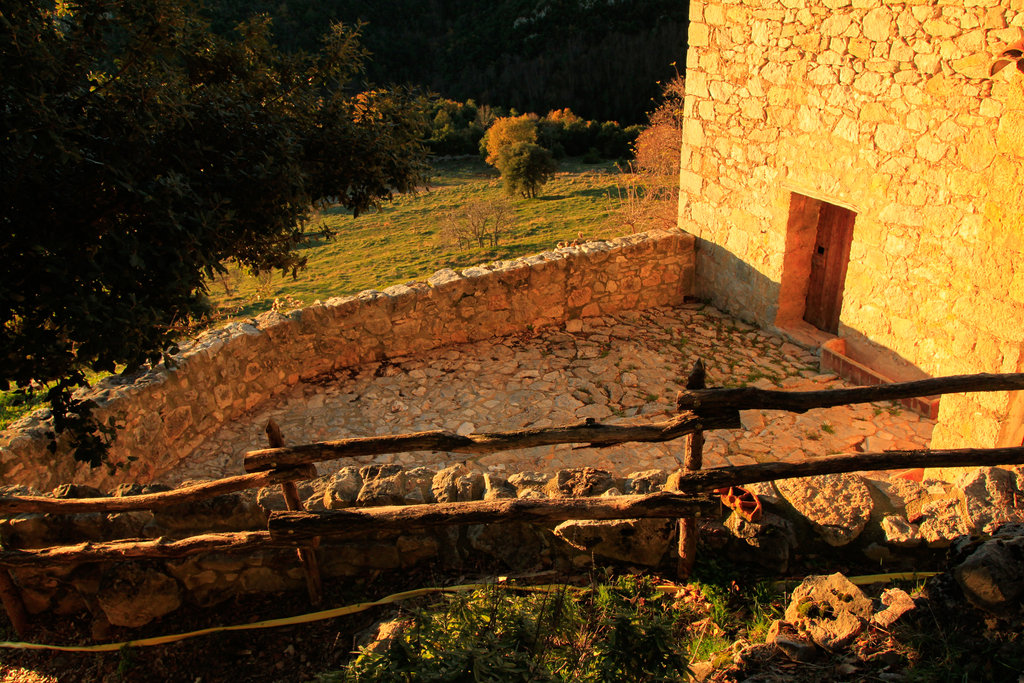 Spanish Pyrenees - Can Met in Poli 05