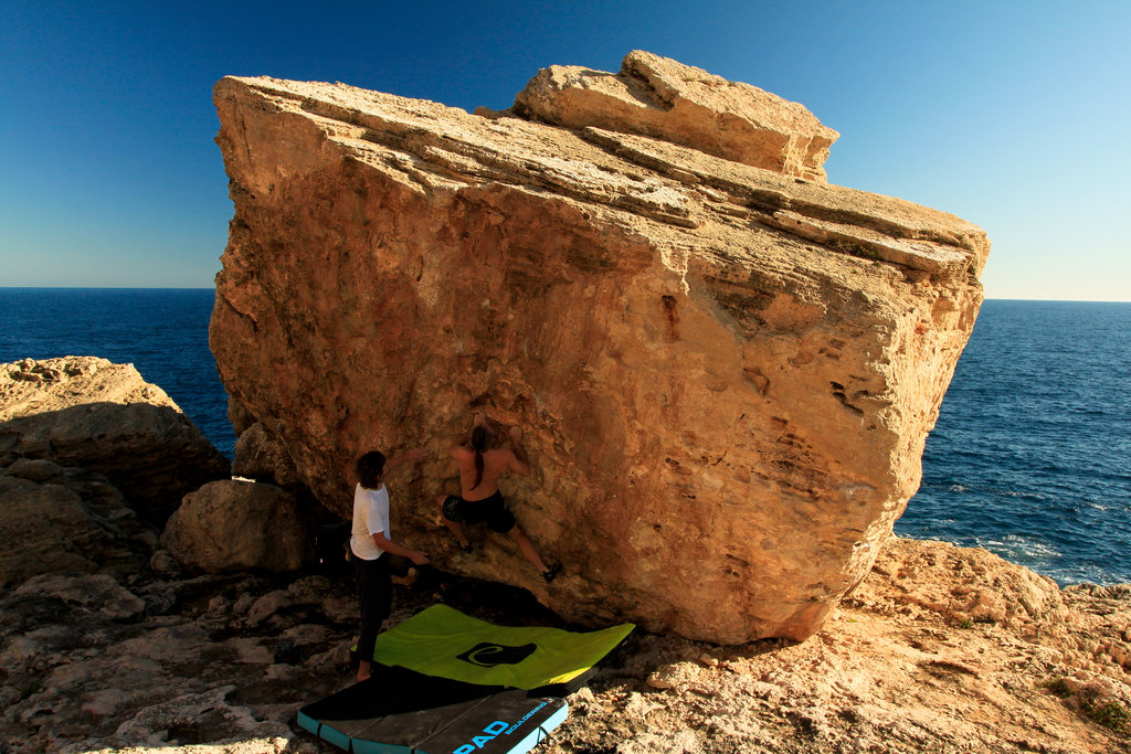 Mallorca - Cala Figuera bouldering 06