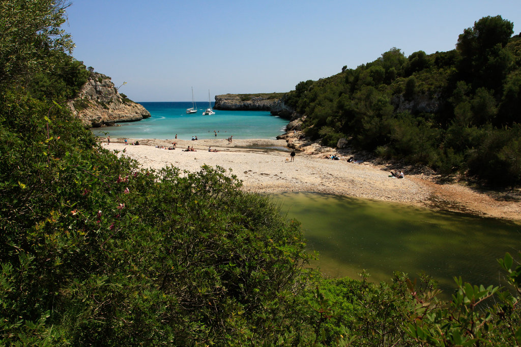 Mallorca - climbing in Cala Magraner 01