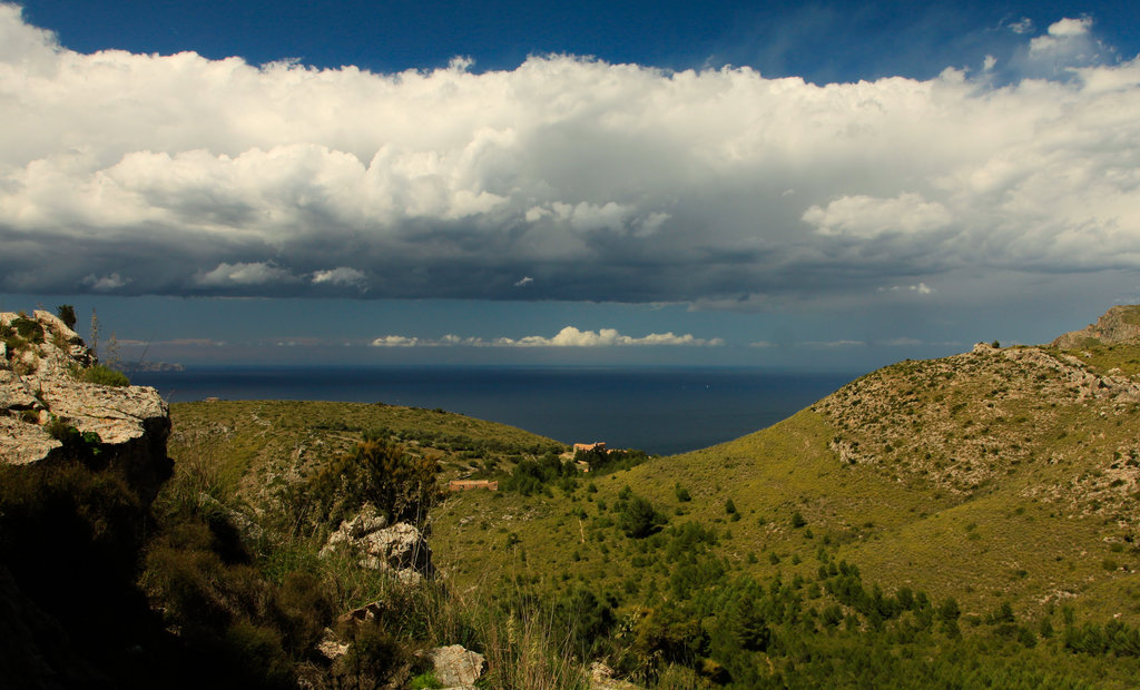 Mallorca - views from climbing area Ermita de Betlem 01