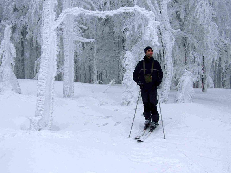 Rasťo skiing in Eagle Mountains