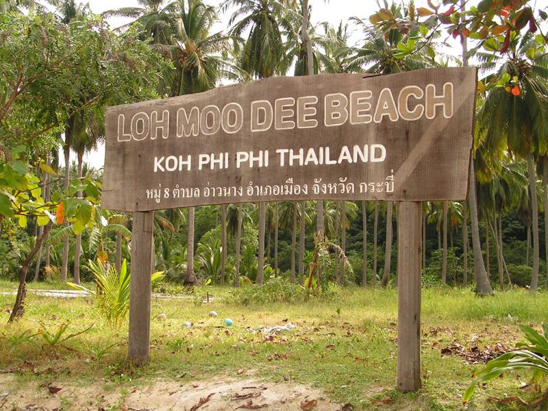 Thailand - Loh moo dee beach 02