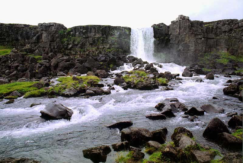 Pingvellir waterfall