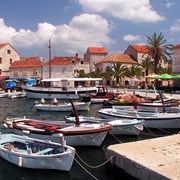 Stari Grad Port