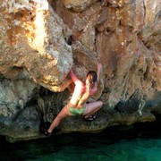 Paula - sea bouldering in Cliffbase 04