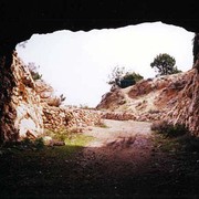 Tunnel to cala di luna