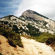 Way to Cala di Luna